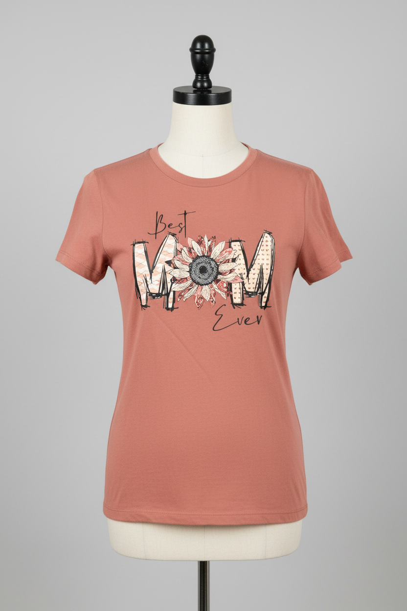 Best Mama Ever T-shirt on headless torso