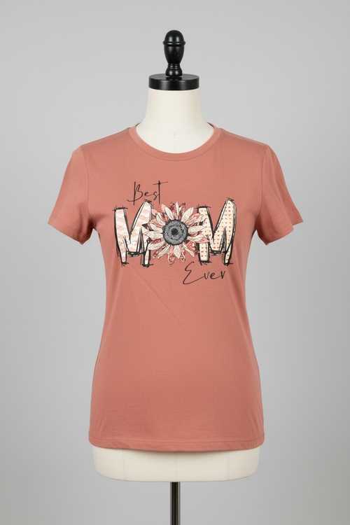 Best Mama Ever T-shirt on headless torso